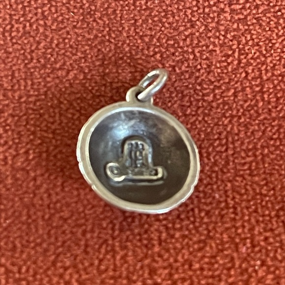 James Avery charm. Pre loved. Retired item. - Picture 2 of 2